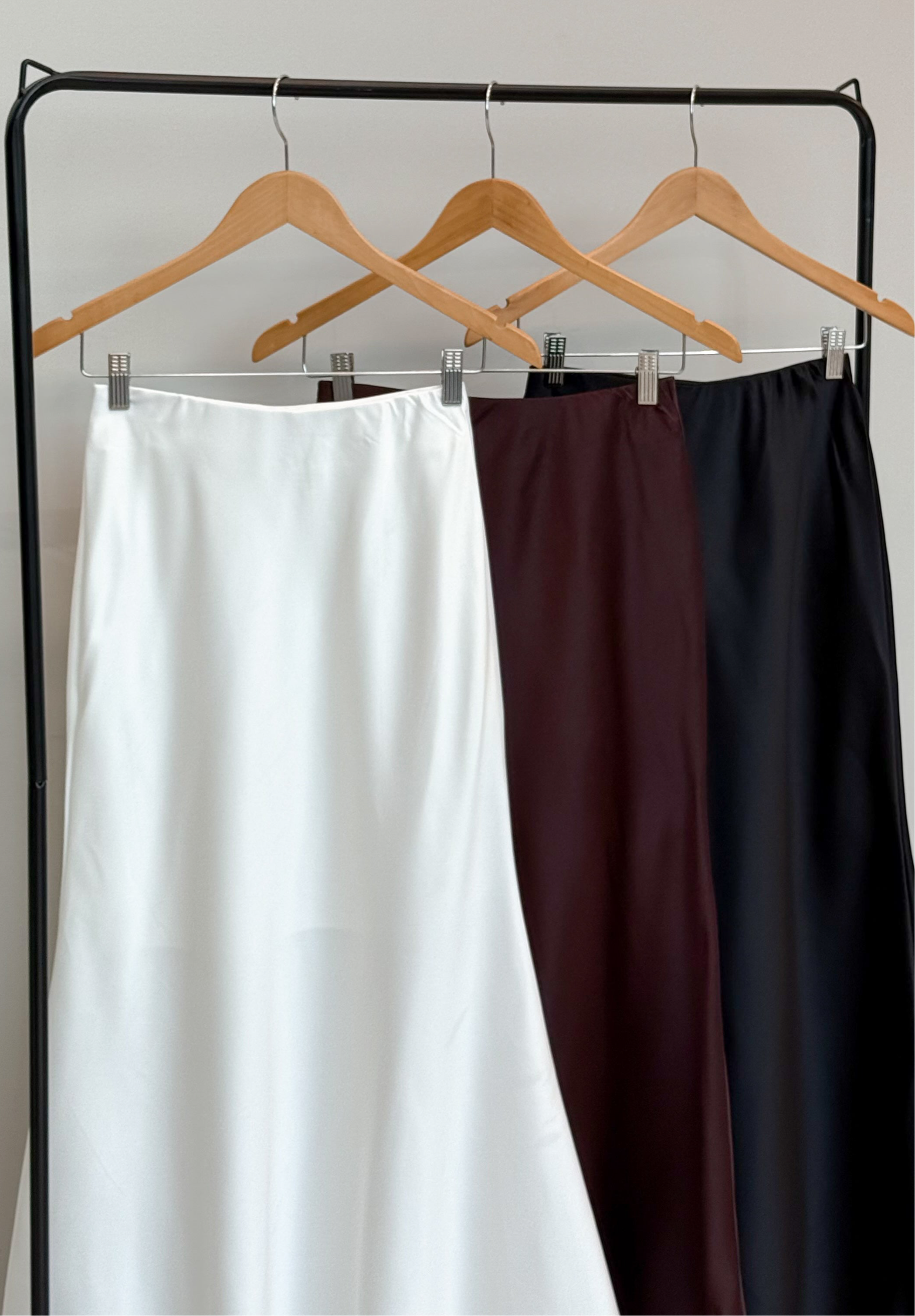 Saia Longa Acetinada