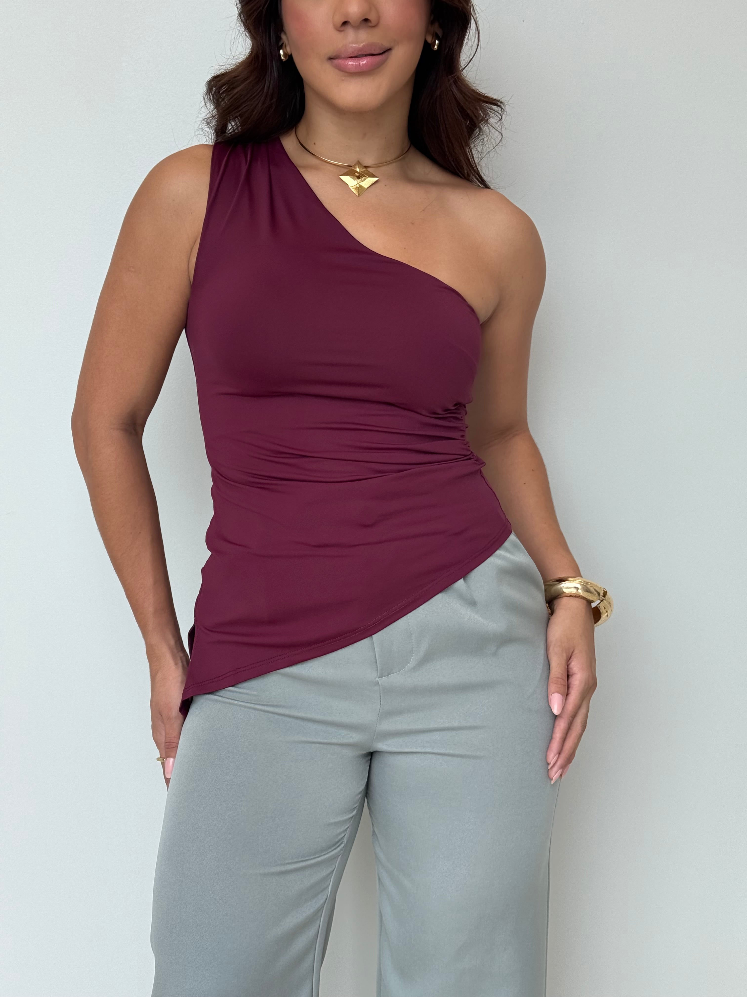 Blusa Assimétrica Wendy