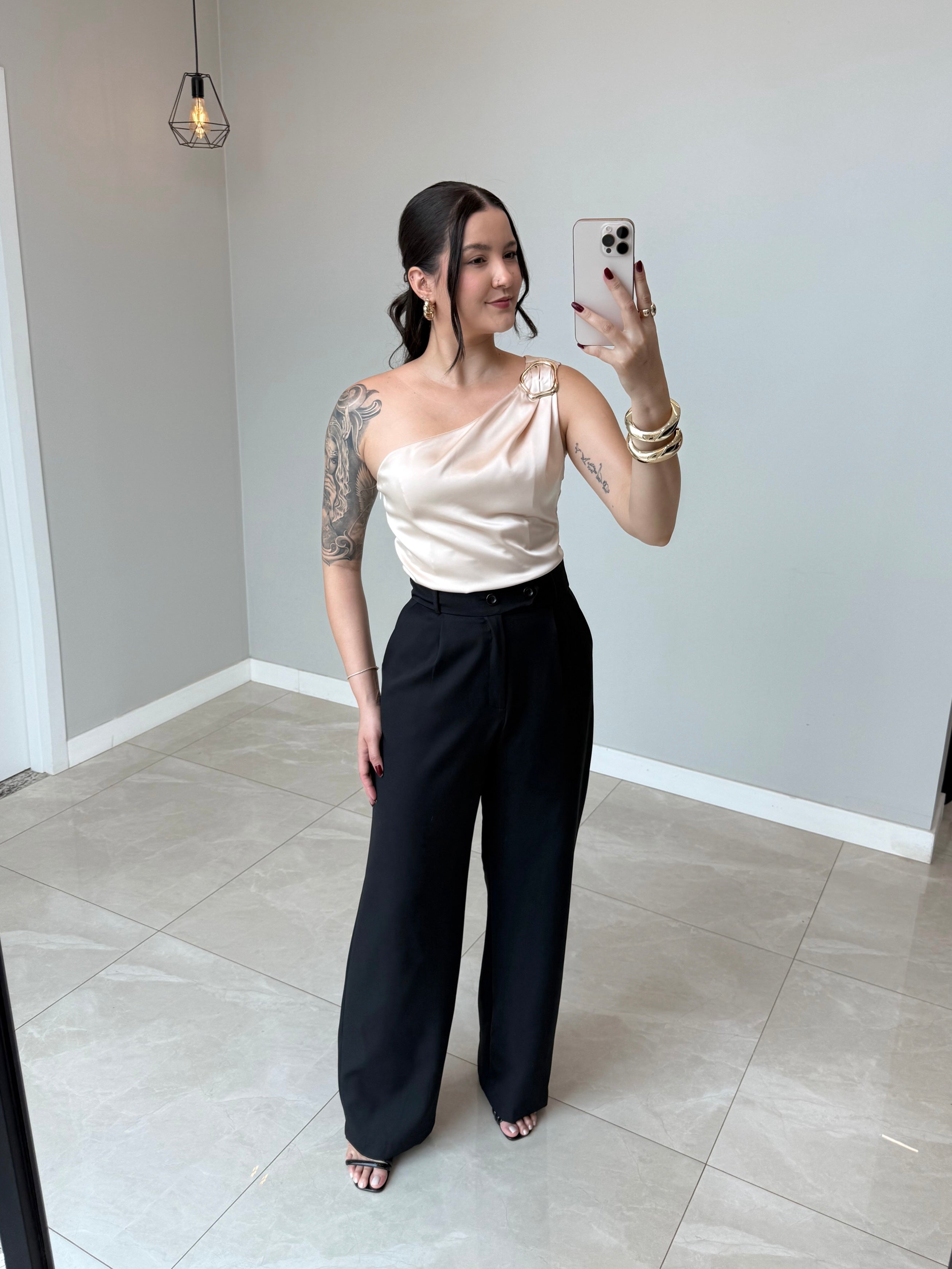 Body Nula Manga Cetim Susan