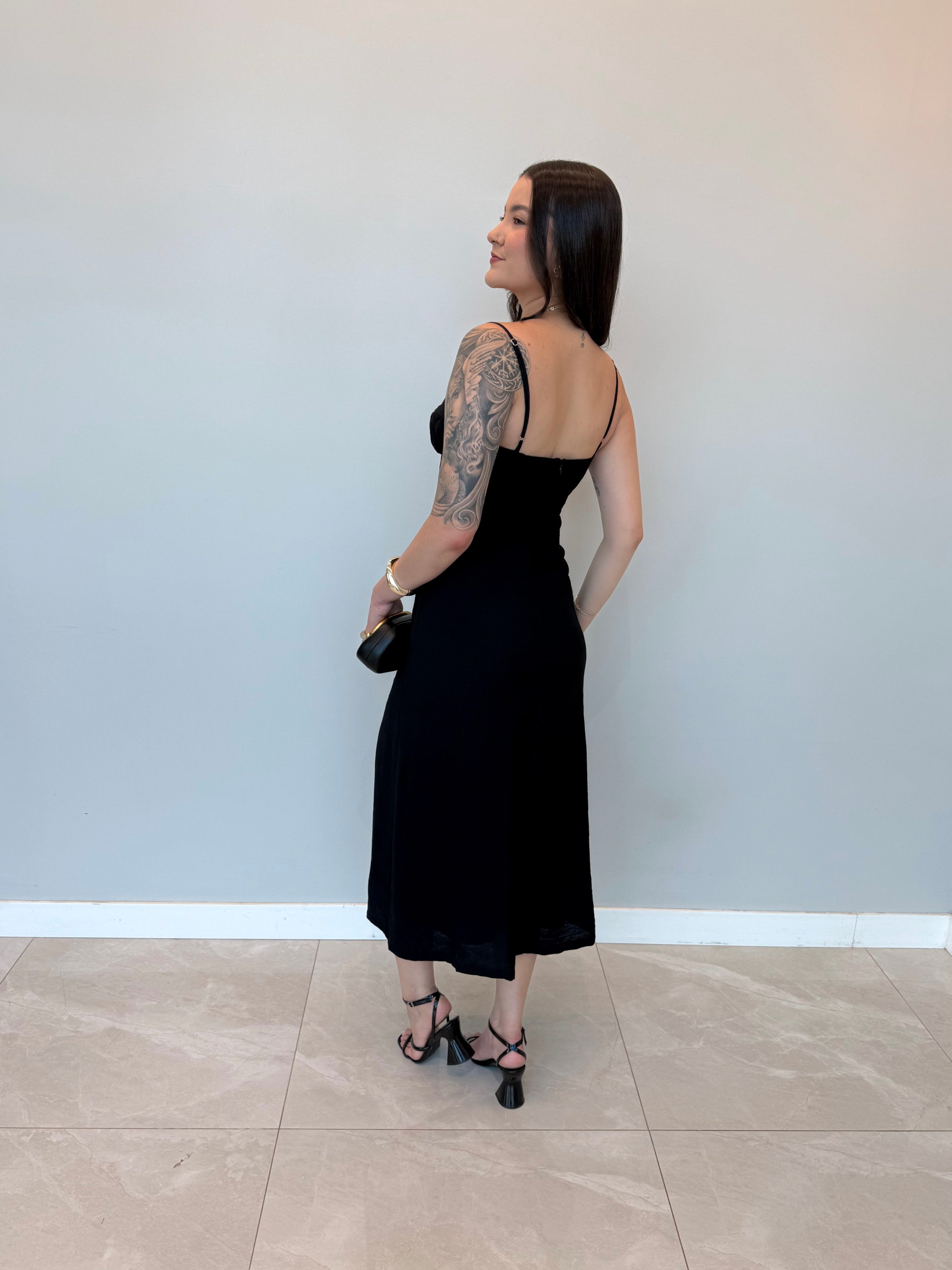 Vestido Midi Leandra