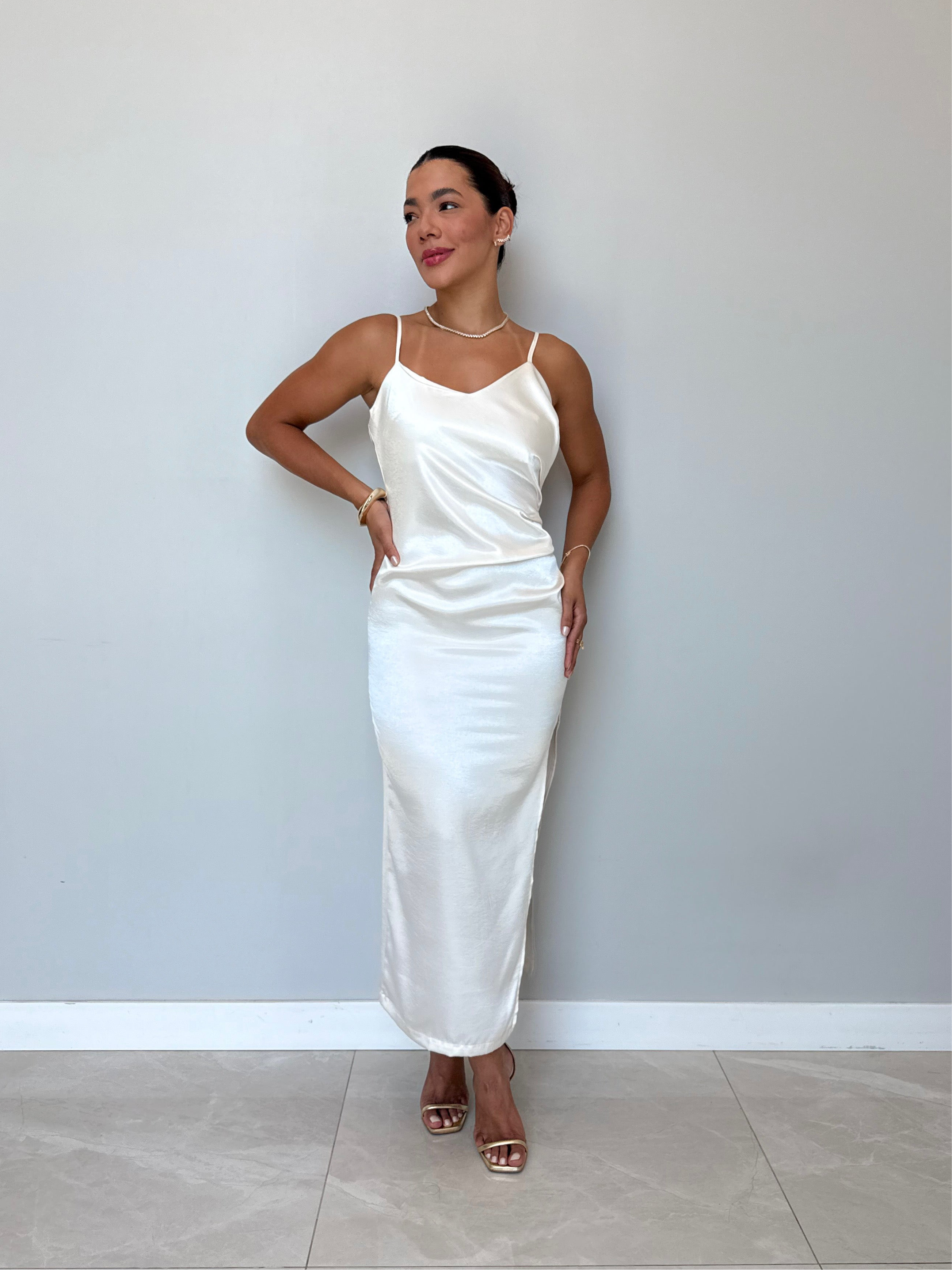 Vestido Midi Acetinado Ester