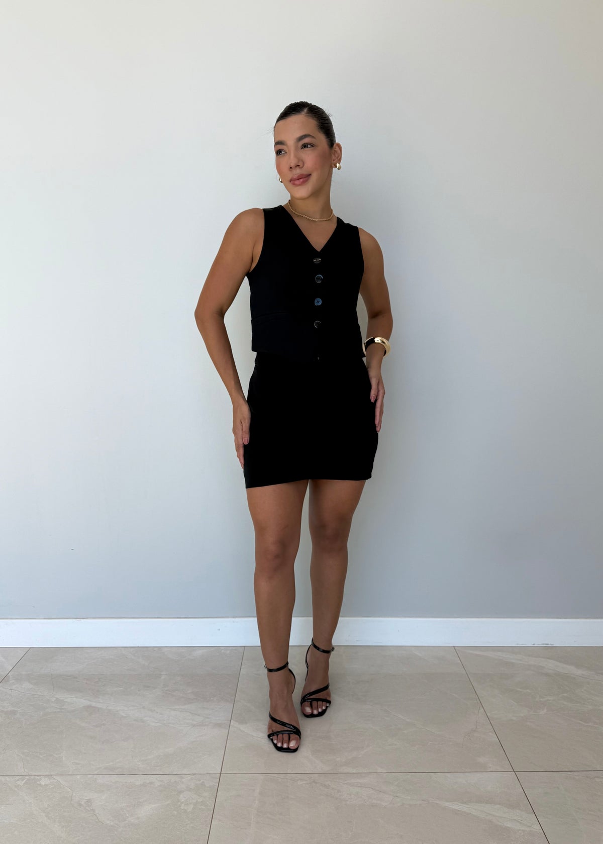 Saia Alfaiataria Yara
