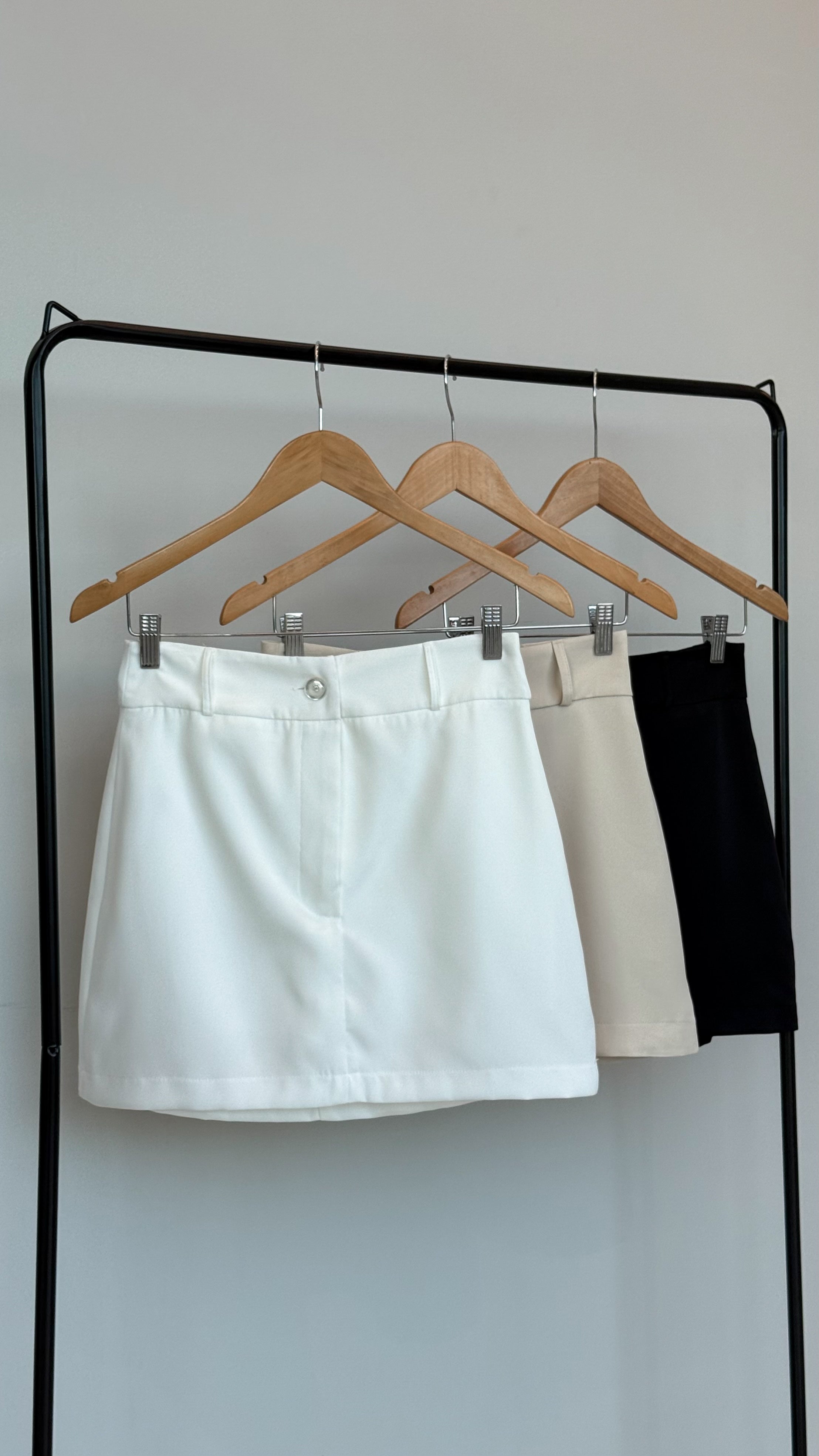 Saia Alfaiataria Yara