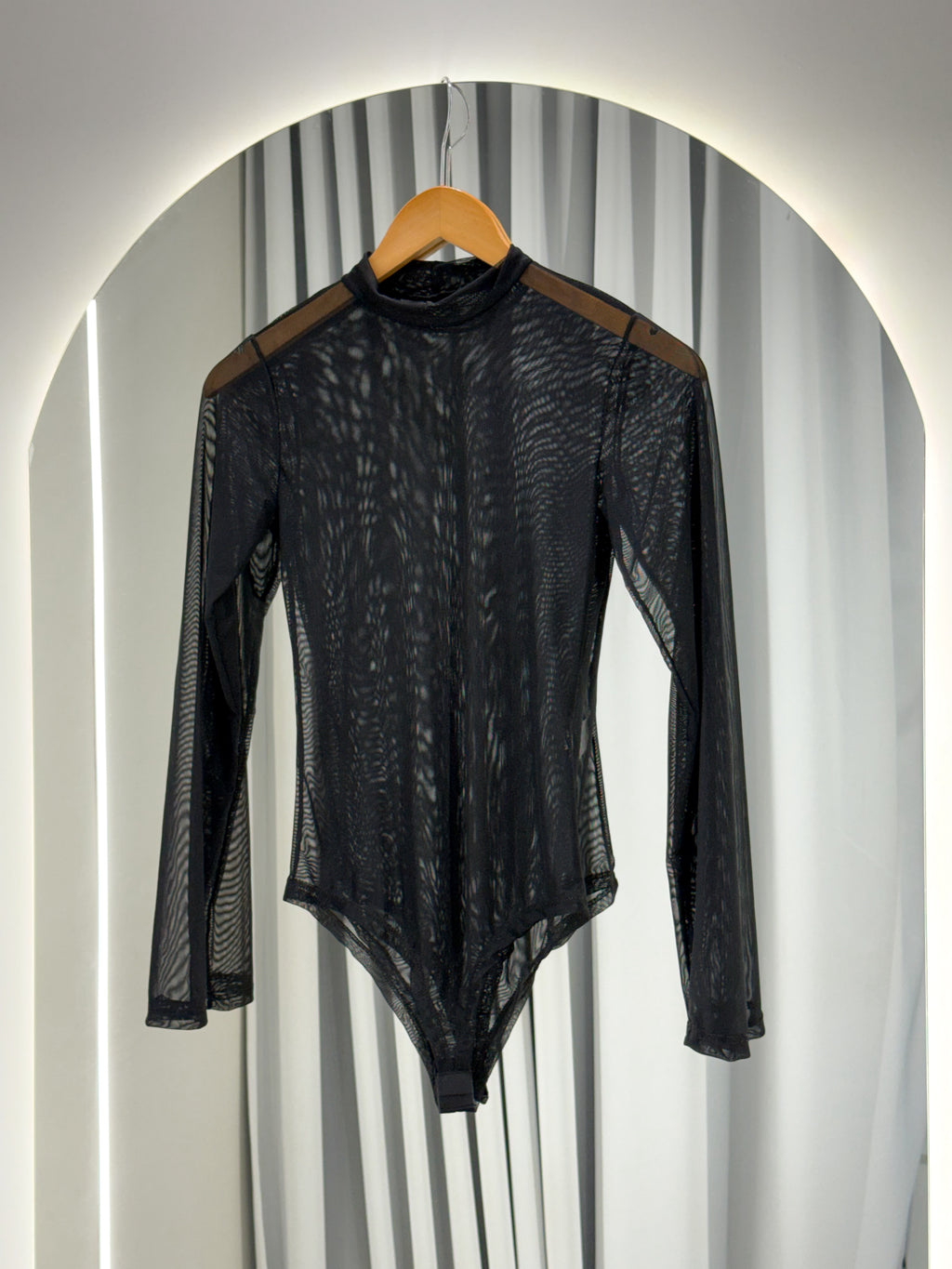 Body Tule Preto